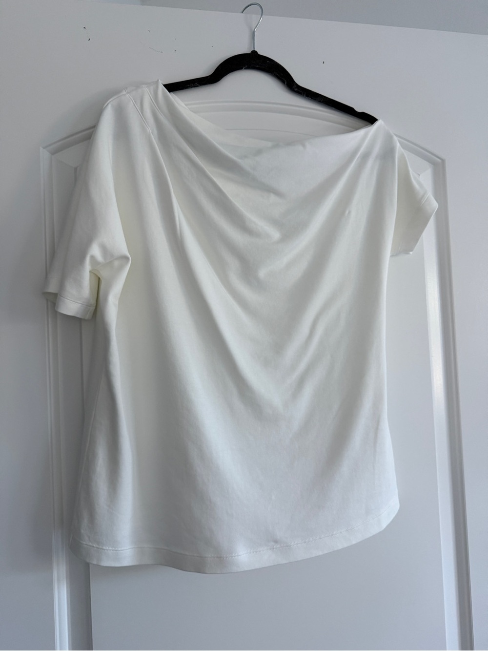 Aritzia Script Top - Picture 2 of 3